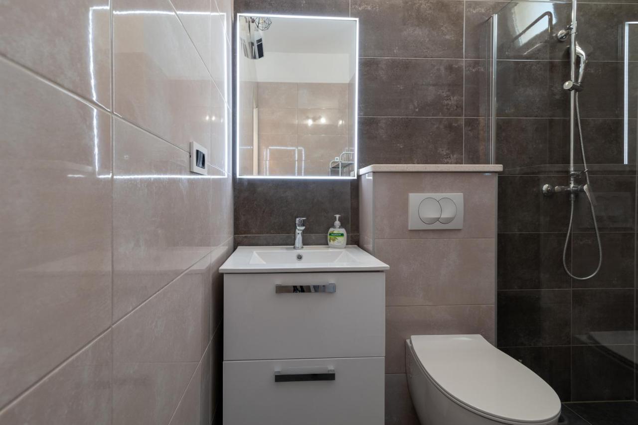 Apartment Leo Trogir Luaran gambar