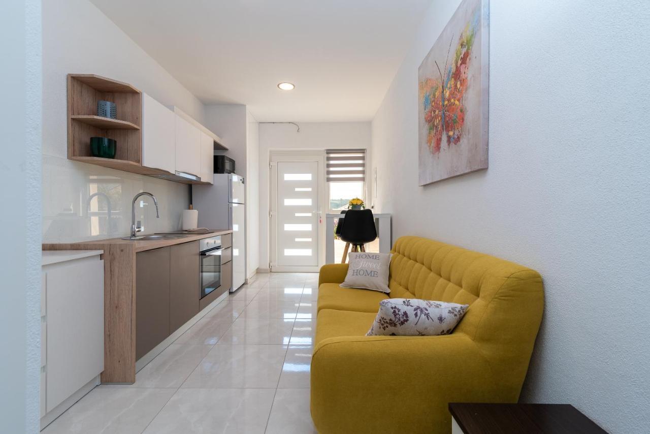 Apartment Leo Trogir Luaran gambar