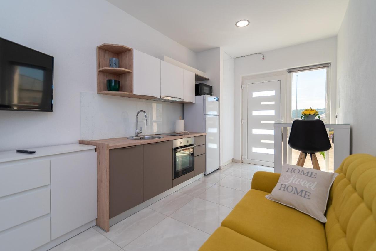 Apartment Leo Trogir Luaran gambar